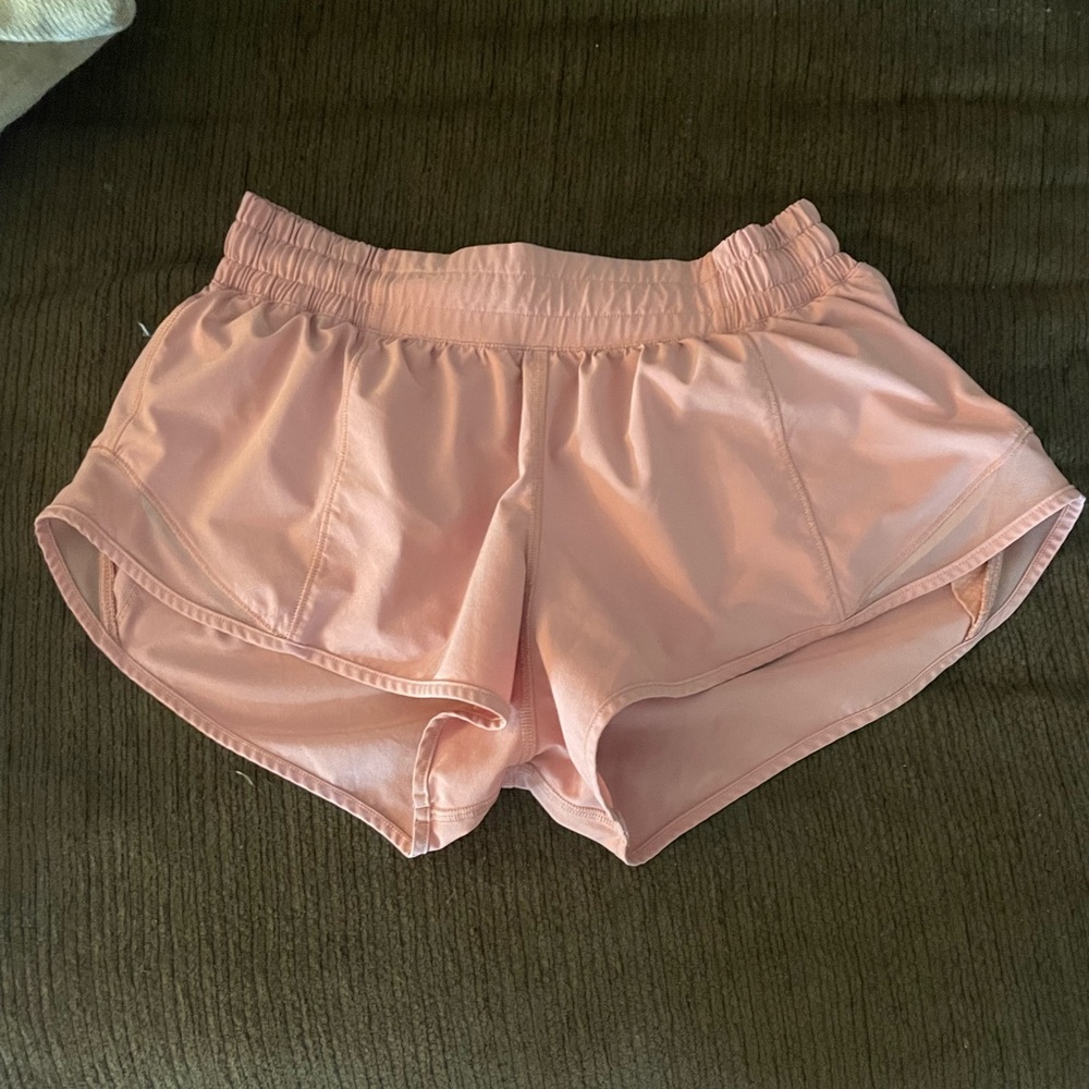 Size 6 lululemon shorts.  Used condition. No liner.